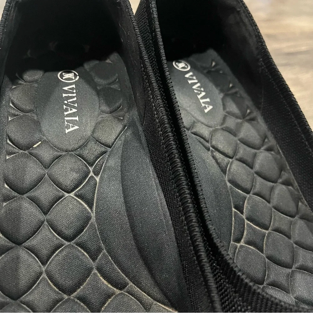 Vivaia Aria Wedge Pro Women's Pointed Toe Wedge Black Shoes EUR 41 US 10/10.5